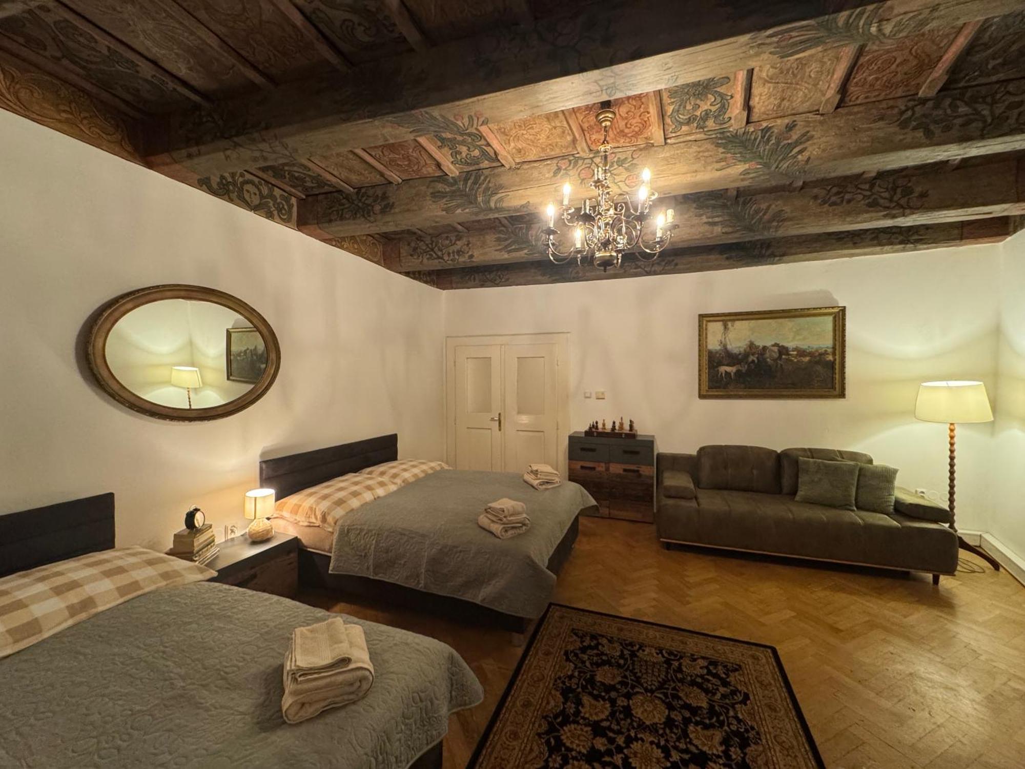 Melichar Trost Apartment Prag
